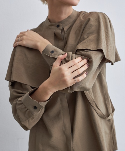 casane(カサネ)の「レイヤーカラードッキングブラウス(シャツ/ブラウス・レディース・ホワイト/ブラウン・FREE)」の16枚目の写真