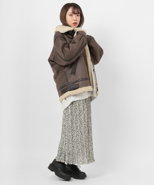 Alpha Industries（アルファインダストリーズ）の「【ALPHA INDUSTRIES/アルファ インダストリーズ】B-3 FAKE MOUTON/ ボアブルゾン/フライトジャケット/ムートンジャケット（ムートンコート・メンズ・ダークブラウン/ブラック/ライトブラウン・M/L/XL）」の15枚目の写真