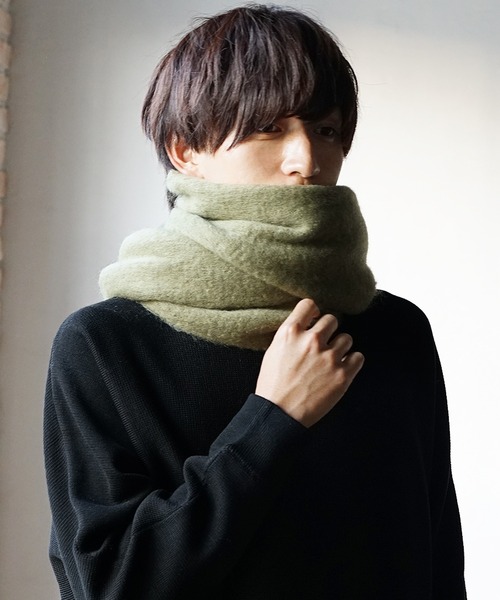 MinoriTY(マイノリティ)の「シャギーボリューム ルーズマフラー ビッグマフラー モヘアタッチ(マフラー・メンズ・ブラウン/ベージュ/ブラック/ブルー/グリーン・FREE)」の4枚目の写真