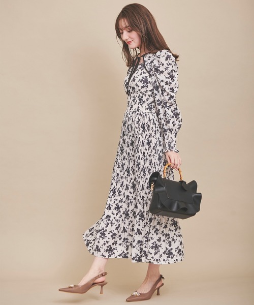 グルテンフリー様•*¨*•.¸♬︎ ScoLar Parity（スカラーパリティ）の「332024：キャラクター4段