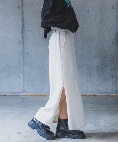 PAGEBOY(ページボーイ)の「モアラクフィットタイトスカート(スカート・レディース・オフホワイト/カーキ/ブラック/チャコールグレー/オレンジ系その他・S/M/L)」の14枚目の写真