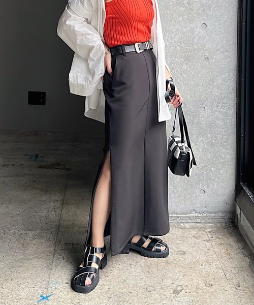 PAGEBOY(ページボーイ)の「モアラクフィットタイトスカート(スカート・レディース・オフホワイト/カーキ/ブラック/チャコールグレー/オレンジ系その他・S/M/L)」の19枚目の写真