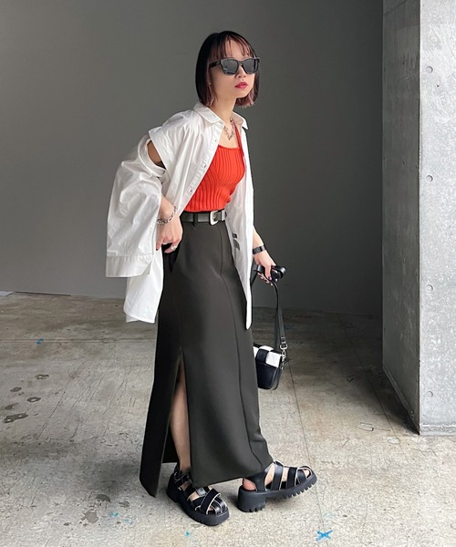 PAGEBOY(ページボーイ)の「モアラクフィットタイトスカート(スカート・レディース・オフホワイト/カーキ/ブラック/チャコールグレー/オレンジ系その他・S/M/L)」の21枚目の写真