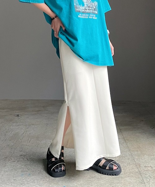 PAGEBOY(ページボーイ)の「モアラクフィットタイトスカート(スカート・レディース・オフホワイト/カーキ/ブラック/チャコールグレー/オレンジ系その他・S/M/L)」の7枚目の写真