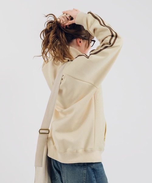 MUHET（ミュエータ）の「トラックジャケット（ジャージ・レディース・アイボリー/ネイビー・MEDIUM/X-LARGE）」の6枚目の写真