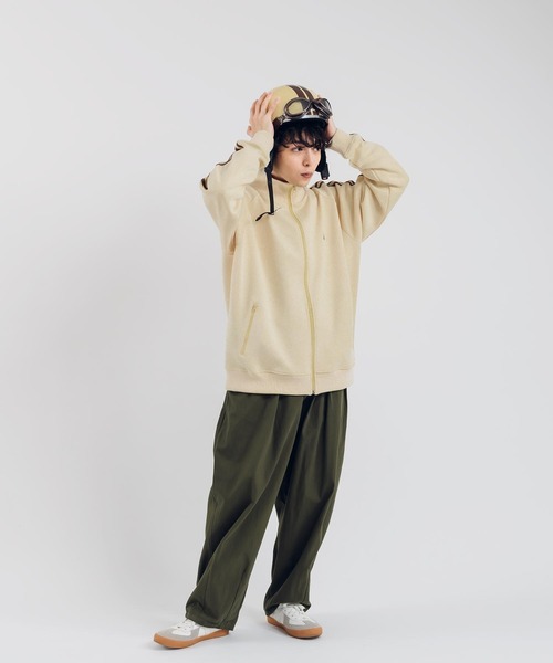 MUHET（ミュエータ）の「トラックジャケット（ジャージ・レディース・アイボリー/ネイビー・MEDIUM/X-LARGE）」の7枚目の写真