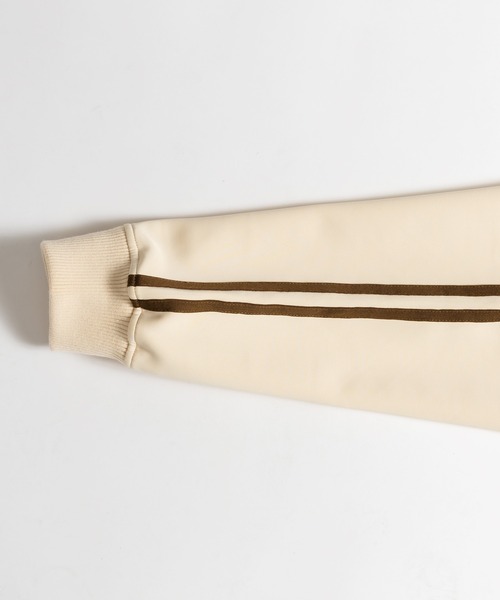 MUHET（ミュエータ）の「トラックジャケット（ジャージ・レディース・アイボリー/ネイビー・MEDIUM/X-LARGE）」の9枚目の写真