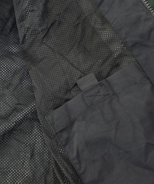 Carhartt（カーハート）の「【ヴィンテージ古着】90~00s Carhartt / カーハート フルジップ ナイロンワークジャケット（ナイロンジャケット・メンズ・カーキ・LARGE）」の8枚目の写真