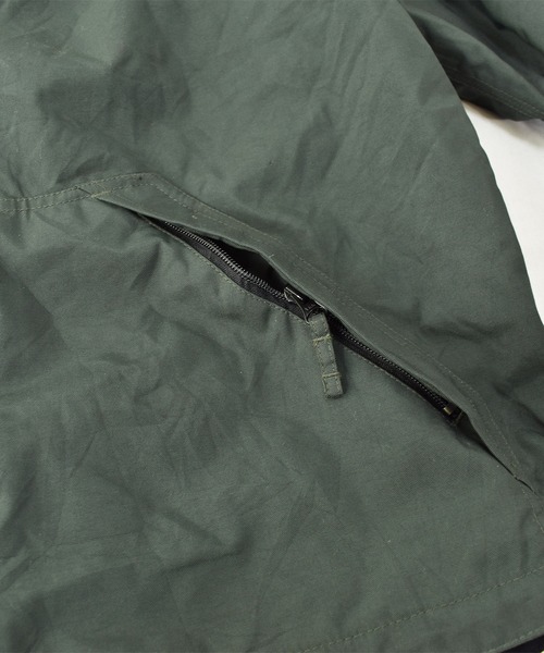 Carhartt（カーハート）の「【ヴィンテージ古着】90~00s Carhartt / カーハート フルジップ ナイロンワークジャケット（ナイロンジャケット・メンズ・カーキ・LARGE）」の15枚目の写真