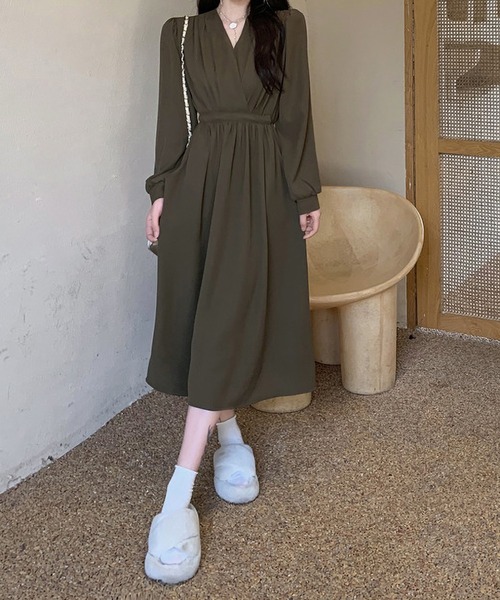 LOPASS(ロパス)の「Vネックワンピース(ワンピース・レディース・ブラック/ブラウン・L/M/S)」の6枚目の写真