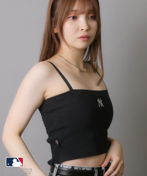 MLB(メジャーリーグベースボール)の「【MLB/メジャーリーグベースボール】カップ付きベアトップキャミソール(キャミソール・レディース・ダークグリーン/ホワイト×ブルー/ホワイト×ブラック/ブラック/オートミール/グレー・ONESIZE)」の13枚目の写真