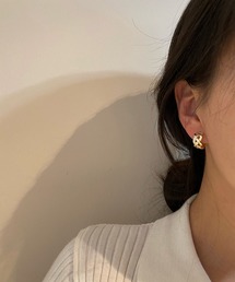 ピアス