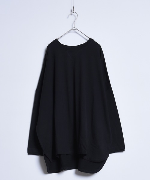 folka（フォルカ）の「3- 綿100% 裾ラウンド サイドスリット ワイド ロング Tシャツ（Tシャツ/カットソー・レディース・グレイッシュベージュ/ブラック/ナチュラル/モカ・ONE SIZE）」の21枚目の写真