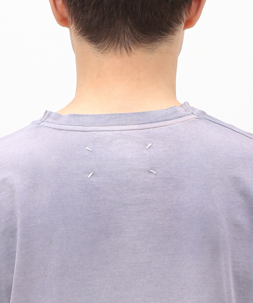 Maison Margiela(メゾンマルジェラ)の「【MAISON MARGIELA / メゾン マルジェラ】used logo tee(Tシャツ/カットソー・メンズ・パープル・LARGE/X-LARGE)」の9枚目の写真