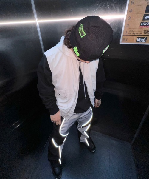 XU(エックスユー)の「ストリートファッション XU エックスユー sleeveless zip hoodie オーバーサイズ ジップパーカー オーバーサイズパーカー パーカー 袖なし(パーカー・メンズ・ブラック/グレー・ONE SIZE)」の15枚目の写真