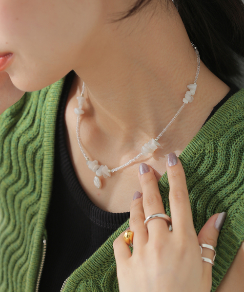 Casselini（キャセリーニ）の「別注【Casselini/キャセリーニ】サザレネックレス（ネックレス・レディース・ブルー/ブラック系その他/ホワイト・FREE）」の5枚目の写真