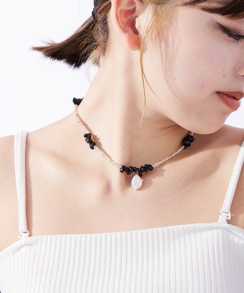 Casselini（キャセリーニ）の「別注【Casselini/キャセリーニ】サザレネックレス（ネックレス・レディース・ブルー/ブラック系その他/ホワイト・FREE）」の17枚目の写真