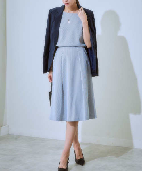 7days Life Styling(セブンデイズライフスタイリング)の「【吸汗速乾】デザインスリーブブラウス(ストレッチコードレーンシリーズ)(シャツ/ブラウス・レディース・ネイビー×ホワイト/ネイビー系・M/L/LL/3L/S)」の22枚目の写真