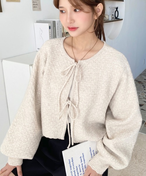 moment+(モーメントプラス)の「前後2WAYポップコーン編みスカラップリボンミックスニットカーディガン(カーディガン/ボレロ・レディース・モカ/ピンク/ナチュラル/チャコールグレー/ブラウン・M/L)」の20枚目の写真
