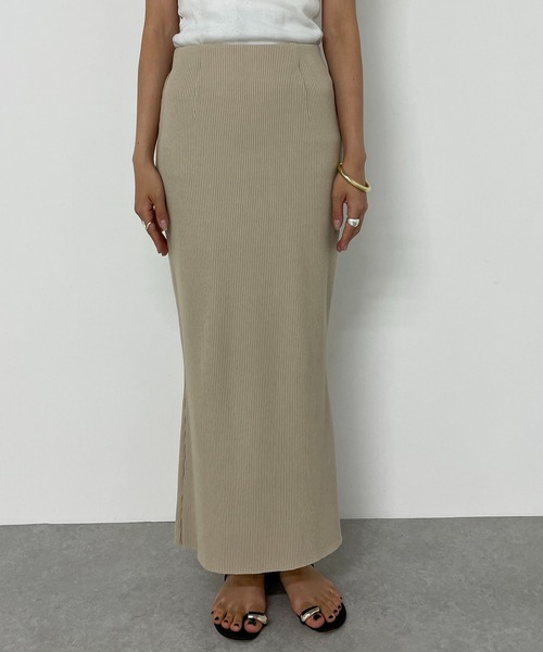 LOUNGEDRESS（ラウンジドレス）の「カットセミフレアスカート（スカート・レディース・アイボリー/ブラック・FREE）」の12枚目の写真