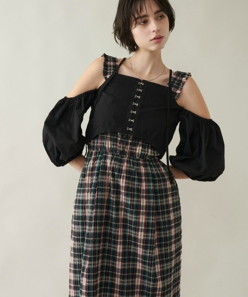 Unitage(ユニテージ)の「シャーリングワンピ―ス(ワンピース・レディース・レンガ/ブラック/カーキ・FREE)」の17枚目の写真