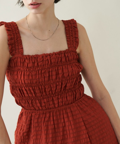 Unitage(ユニテージ)の「シャーリングワンピ―ス(ワンピース・レディース・レンガ/ブラック/カーキ・FREE)」の13枚目の写真