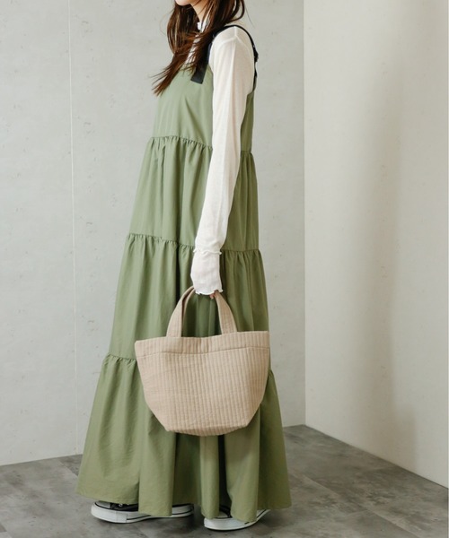 Per sist ence(パーシエンス)の「Per sist ence/パーシエンス ナイロンティアードワンピース(ワンピース・レディース・ブラック/チャコールグレー/カーキ・FREE)」の6枚目の写真