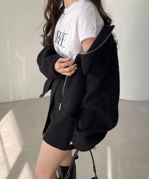 andme(アンドミー)の「圧縮ブークレノーカラーブルゾン(ブルゾン・レディース・アイボリー/ブラック/モカ・M)」の10枚目の写真