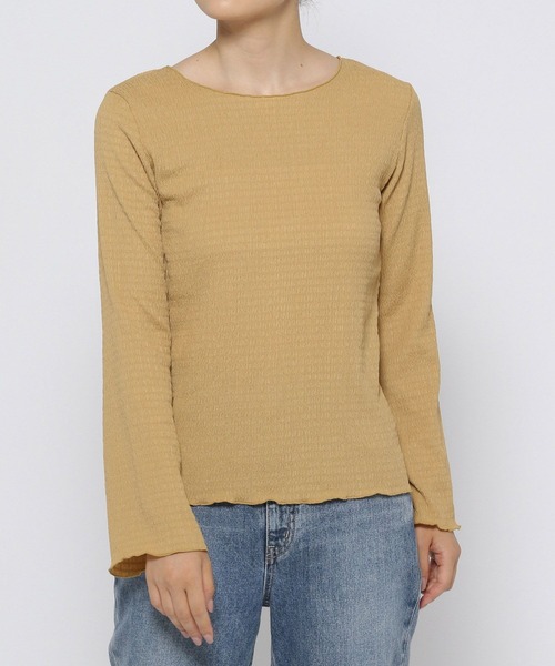 GLOBAL WORK(グローバルワーク)の「シャーリングメロープルオーバー/MATINEE LINE/972849(Tシャツ/カットソー・レディース・マスタード/グレイッシュベージュ/ブラック/オフホワイト・LARGE/MEDIUM)」の4枚目の写真