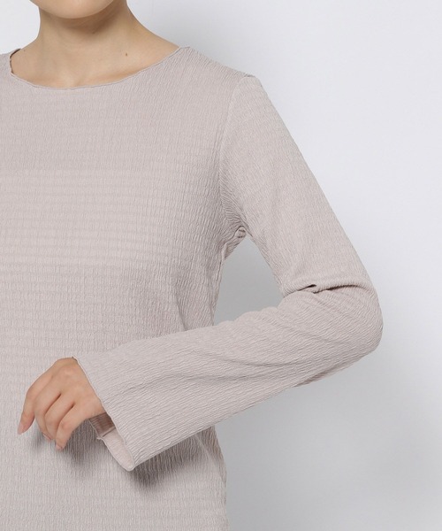GLOBAL WORK(グローバルワーク)の「シャーリングメロープルオーバー/MATINEE LINE/972849(Tシャツ/カットソー・レディース・マスタード/グレイッシュベージュ/ブラック/オフホワイト・LARGE/MEDIUM)」の15枚目の写真