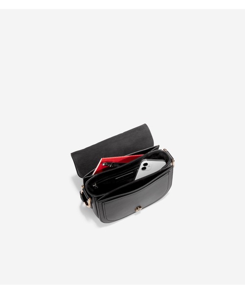 コールハーン　エナメル　ショルダー バッグ COLE HAAN（コールハーン）の「エッセンシャル ミニ サドル