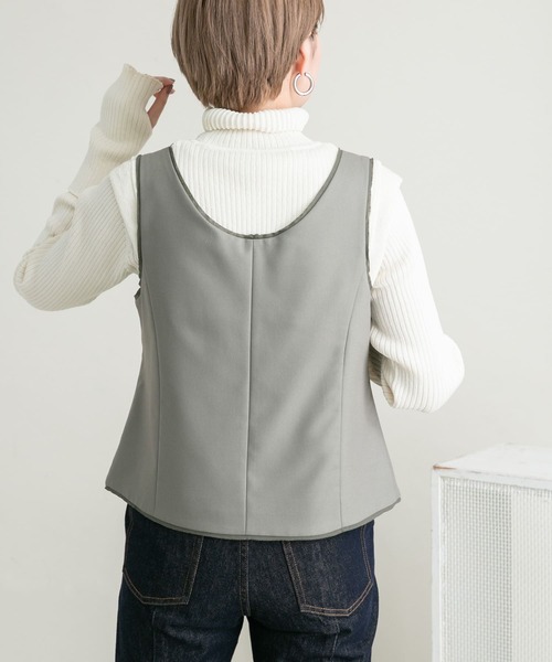 KBF(ケイビーエフ)の「カットオフデザインベスト(ベスト・レディース・チャコールグレー/グリーン系その他・ONE)」の5枚目の写真