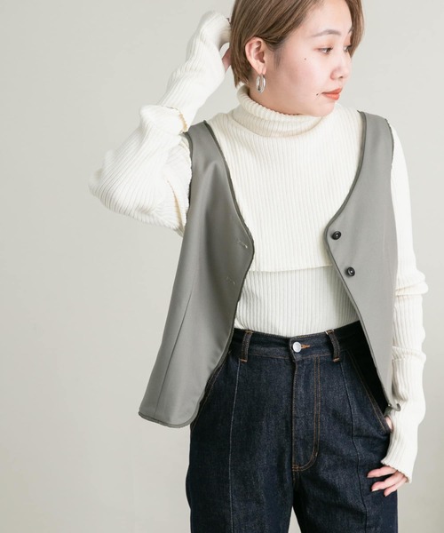 KBF(ケイビーエフ)の「カットオフデザインベスト(ベスト・レディース・チャコールグレー/グリーン系その他・ONE)」の6枚目の写真