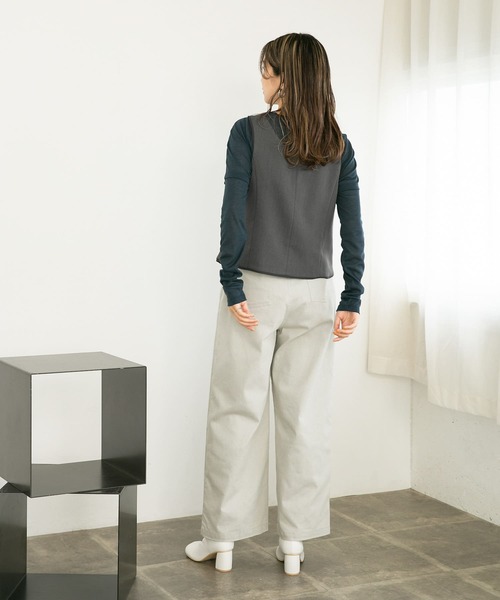 KBF(ケイビーエフ)の「カットオフデザインベスト(ベスト・レディース・チャコールグレー/グリーン系その他・ONE)」の16枚目の写真