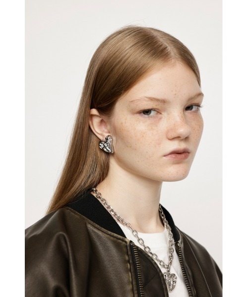 SLY(スライ)の「HEART EARRINGS ハート イヤリング(イヤリング・レディース・シルバー/ゴールド・FREE)」の3枚目の写真