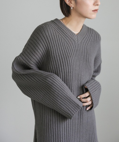 ムータ　Vネック ニット ジェントル クルーネックセーター [全2色] – muta Online Store