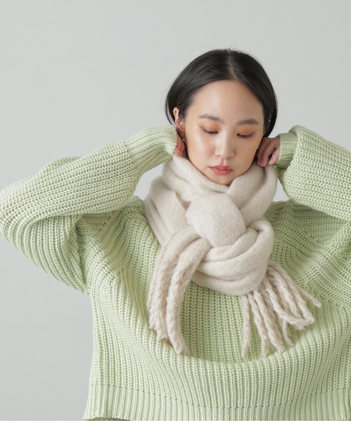 FREE'S MART（フリーズマート）の「◆無地ブークレストール（ストール/ショール・レディース・イエロー/ブルー/ホワイト/ダークグレー・ﾌﾘ-/FREE）」の2枚目の写真