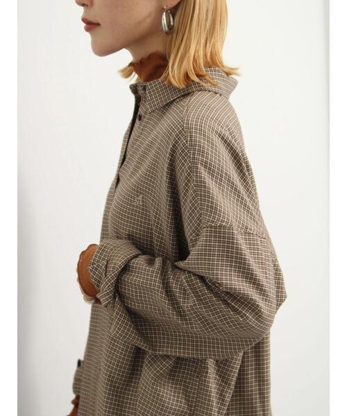 Samansa Mos2 blue（サマンサモスモスブルー）の「シアーリブハイネックロンT（Tシャツ/カットソー・レディース・ブラック/キナリ/キャメル/ブルー・F）」の10枚目の写真