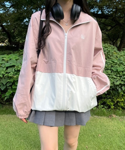 nemne store(ネンネストア)の「【低身長サイズあり】配色刺繍トラックジップブルゾン(ブルゾン・レディース・ネイビー/アイボリー/ピンク・SMALL/MEDIUM)」の15枚目の写真