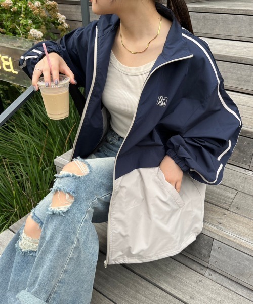 nemne store(ネンネストア)の「【低身長サイズあり】配色刺繍トラックジップブルゾン(ブルゾン・レディース・ネイビー/アイボリー/ピンク・SMALL/MEDIUM)」の11枚目の写真