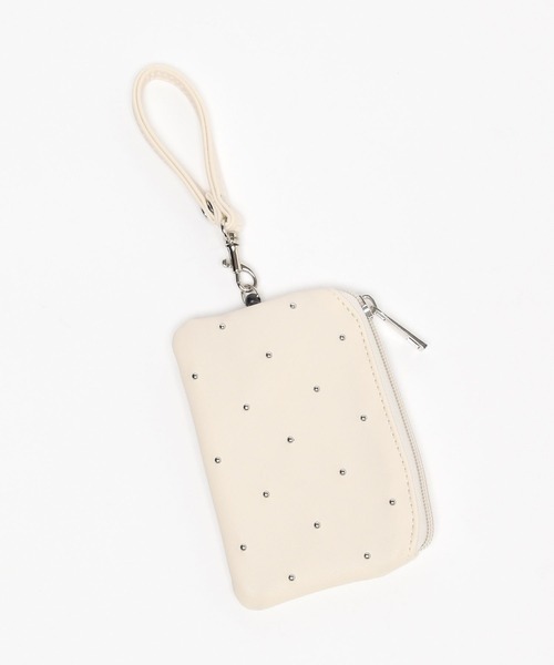 Me%（ミィパーセント）の「ドットスタッズリールパスケース　984246（パスケース・レディース・グレー/アイボリー/ブラック・FREE）」の11枚目の写真