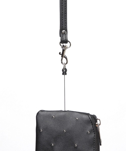 Me%（ミィパーセント）の「ドットスタッズリールパスケース　984246（パスケース・レディース・グレー/アイボリー/ブラック・FREE）」の20枚目の写真