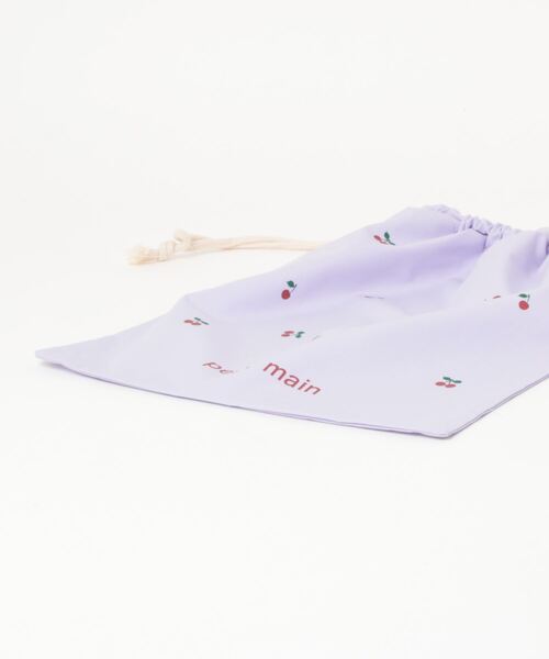petit main（プティマイン）の「【WEB限定】【プティマイン】チェリー柄プリント巾着（ポーチ・キッズ・アイボリー/ラベンダー・FREE）」の7枚目の写真