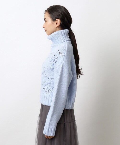 OPAQUE.CLIP（オペークドットクリップ）の「◆≪M-LLsize≫ ぽこぽこスカシ編み柄タートルニット【洗濯機洗い可】（ニット/セーター・レディース・サックスブルー/グレー/オフホワイト・38/42/40）」の19枚目の写真