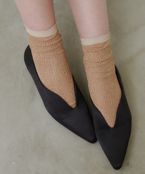 Aunt Marie's（アントマリーズ）の「シアーラメカラーリブソックス（ソックス/靴下・レディース・ブラック/シルバー/ピンク/ホワイト/ゴールド・FREE）」の21枚目の写真