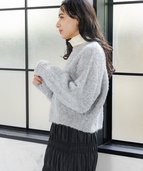 LAKOLE（ラコレ）の「3ゲージラメブークレプルオーバー / 995789（ニット/セーター・レディース・オレンジ/ライトブルー/グレー・MEDIUM/SMALL）」の7枚目の写真