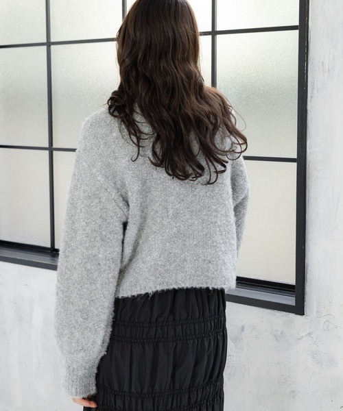 LAKOLE（ラコレ）の「3ゲージラメブークレプルオーバー / 995789（ニット/セーター・レディース・オレンジ/ライトブルー/グレー・MEDIUM/SMALL）」の8枚目の写真