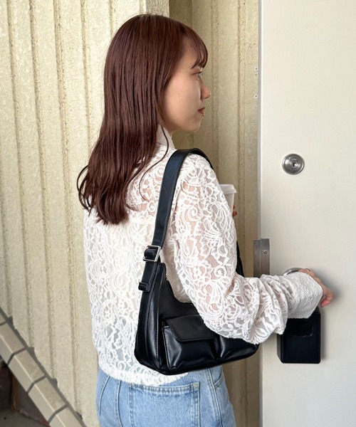 DISCOAT(ディスコート)の「2ポケットミニホーボーバッグ(トートバッグ・レディース・ブラック/イエロー/アイボリー・FREE)」の10枚目の写真