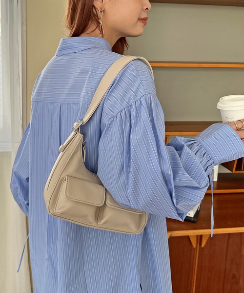 DISCOAT(ディスコート)の「2ポケットミニホーボーバッグ(トートバッグ・レディース・ブラック/イエロー/アイボリー・FREE)」の19枚目の写真