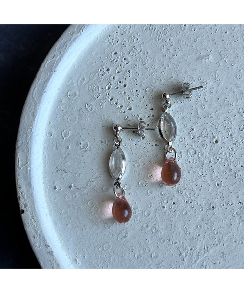 tone（トーン）の「【-lensa-】シルバー×ピンクのシンプルピアス(MA)（ピアス（両耳用）・レディース・シルバー・FREE）」の2枚目の写真